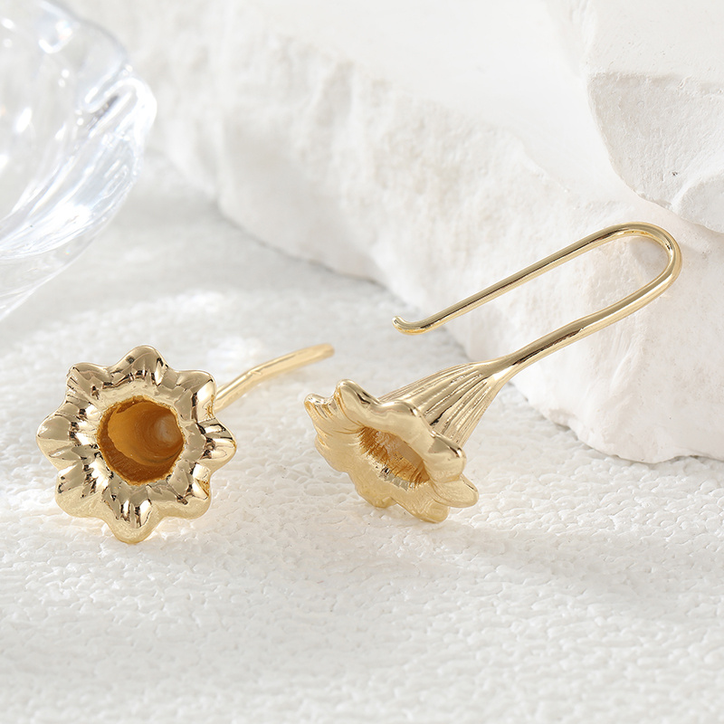 Elegant Flower Hanging Earrings, Minimalist Design